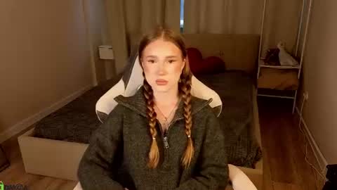 Cherryyy Bliss online show from July 17, 2026, 1:23 am