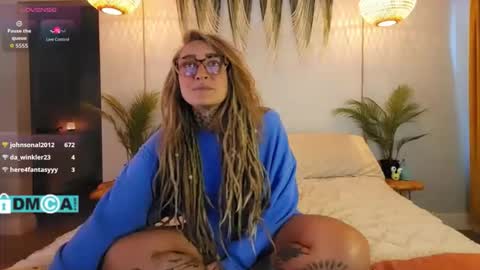 Snapshot of cheviblue chatting on October 20, 2025, 4:18 pm Chevi Blue online show from October 20, 2025, 4:18 pm