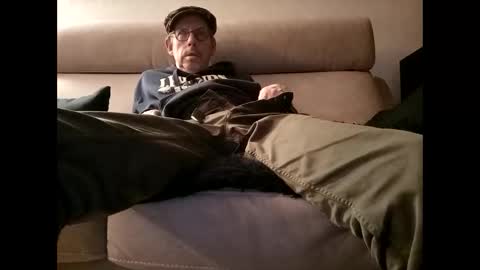 Snapshot of chevy69 chatting on February 6, 2025, 10:32 pm chevy69 online show from February 6, 2025, 10:32 pm