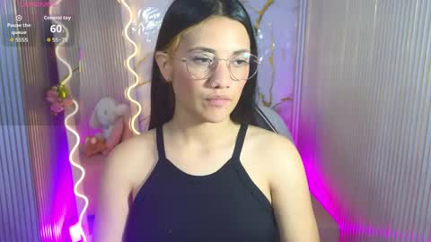 Chiara  online show from April 15, 2026, 7:43 pm