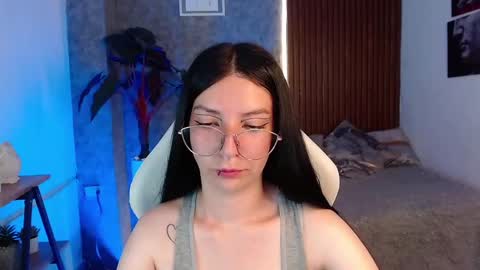 Chiara online show from March 7, 2025, 12:04 am