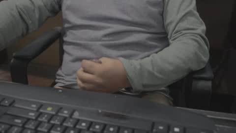 chicagoalex68 online show from December 9, 2024, 6:45 am