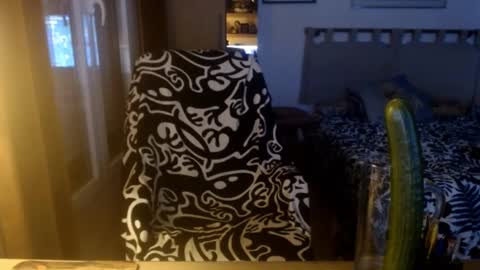 chicocam1983 online show from December 14, 2024, 5:14 pm