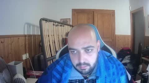 Snapshot of chicomallorca96 chatting on February 5, 2025, 10:08 am chicomallorca96 online show from February 5, 2025, 10:08 am