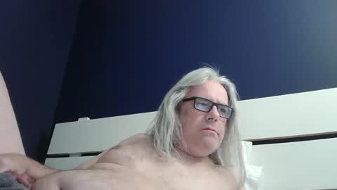 chiguitar online show from February 27, 2026, 4:29 pm