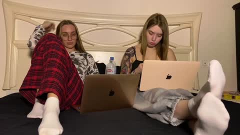 Goddess Vika - owner of all ur money online show from December 28, 2024, 6:40 pm