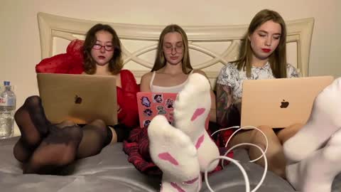 Goddess Vika - owner of all ur money online show from December 31, 2024, 2:25 pm