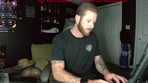 Chillinthemosttt online show from November 21, 2025, 3:16 am