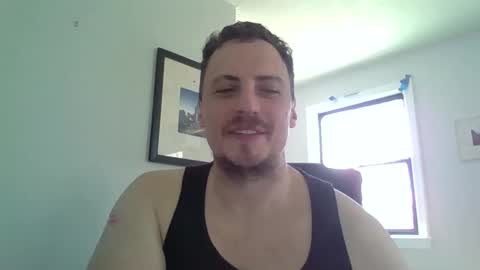 Snapshot of chillsfguy chatting on February 26, 2026, 5:01 pm Chillsfguy online show from February 26, 2026, 5:01 pm