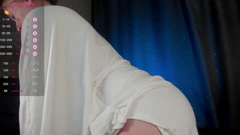 Chloe online show from January 7, 2025, 4:18 am