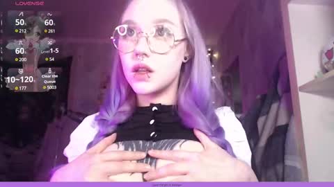 Snapshot of chloe_crystall_killer chatting on February 12, 2025, 7:23 am chloe_crystall_killer online show from February 12, 2025, 7:23 am