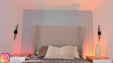 Chloe online show from February 23, 2026, 12:02 pm