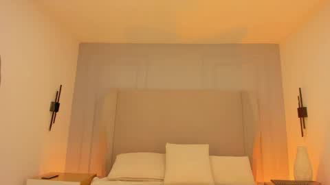 Snapshot of chloe_dee_ chatting on April 24, 2026, 12:07 pm Chloe online show from April 24, 2026, 12:07 pm