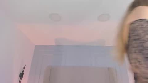Snapshot of chloe_dee_ chatting on May 22, 2026, 3:39 pm Chloe online show from May 22, 2026, 3:39 pm