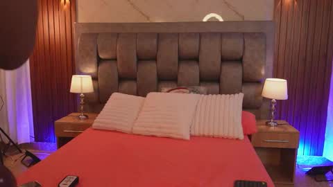 Snapshot of chloe_harriss chatting on January 15, 2026, 12:32 pm Chloe online show from January 15, 2026, 12:32 pm