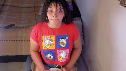 chloe_kisses online show from March 3, 2026, 11:38 am