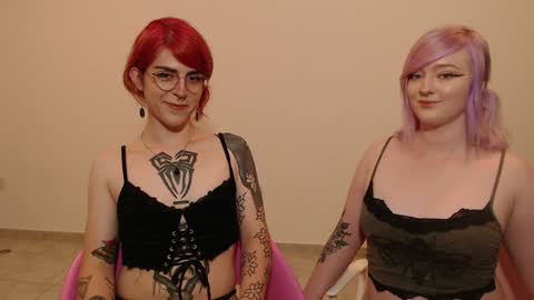 Snapshot of chloe_levine chatting on January 14, 2025, 2:40 am Chloe Levine online show from January 14, 2025, 2:40 am