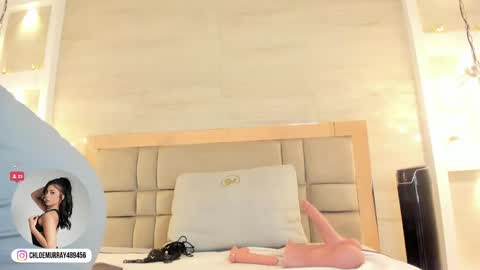  CHLOE  online show from May 27, 2026, 11:51 am
