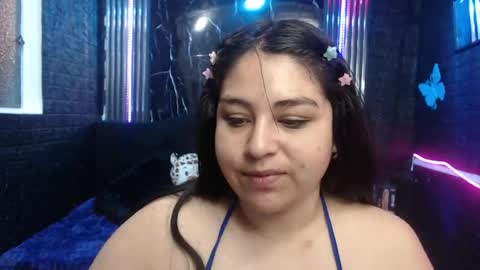 Snapshot of chloe_smith5 chatting on June 6, 2026, 1:27 pm chloe_smith5 online show from June 6, 2026, 1:27 pm