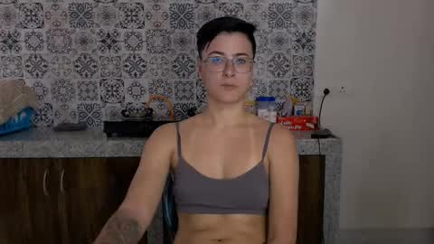 Eva and Sandra online show from February 27, 2025, 4:41 am