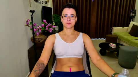 Eva and Sandra online show from May 24, 2026, 12:15 am