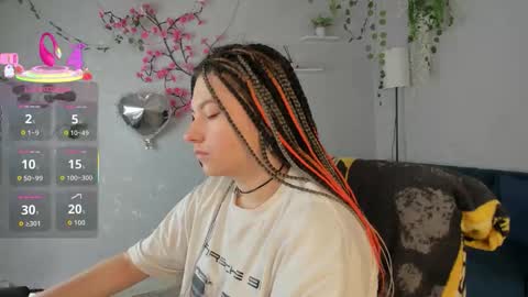 Snapshot of chloebloss0m chatting on February 8, 2026, 2:48 am Boni online show from February 8, 2026, 2:48 am