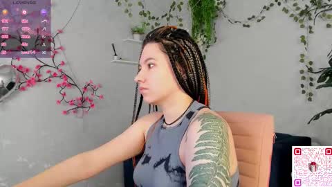 Snapshot of chloebloss0m chatting on February 17, 2026, 3:14 am Boni online show from February 17, 2026, 3:14 am