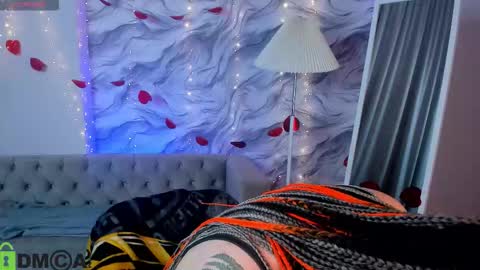 Snapshot of chloebloss0m chatting on February 18, 2026, 3:24 am Boni online show from February 18, 2026, 3:24 am