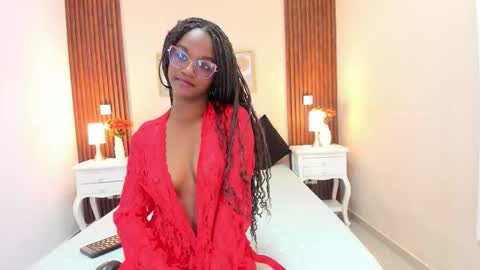 Snapshot of chloebrunnie chatting on February 11, 2026, 12:10 pm CHLOE online show from February 11, 2026, 12:10 pm