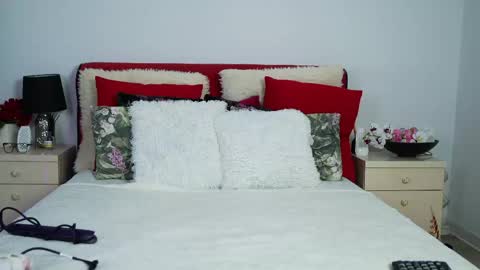 Chloe online show from May 25, 2026, 3:56 am