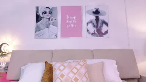 chloeferreira online show from April 9, 2026, 1:49 am