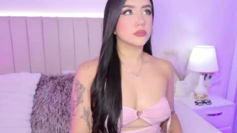 Chloe Hall online show from June 16, 2026, 2:25 am