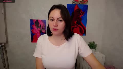 Chloe online show from October 25, 2025, 3:03 am