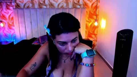 Chloe  online show from June 10, 2026, 11:13 pm