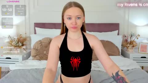 Chloe online show from March 6, 2025, 1:37 am