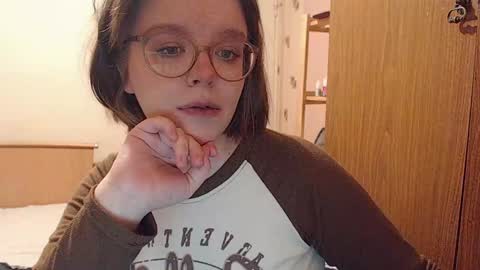 Snapshot of chmiri chatting on December 19, 2024, 1:18 pm chmiri online show from December 19, 2024, 1:18 pm