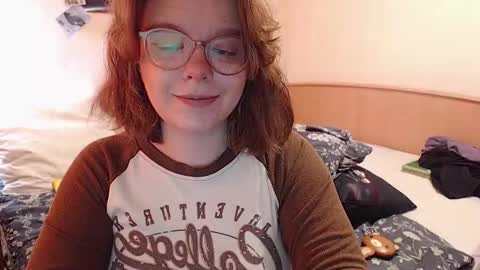 Snapshot of chmiri chatting on September 17, 2025, 7:21 am chmiri online show from September 17, 2025, 7:21 am