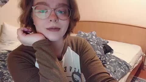 Snapshot of chmiri chatting on October 19, 2025, 1:01 pm chmiri online show from October 19, 2025, 1:01 pm