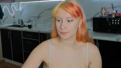 choco_meowx online show from November 17, 2025, 8:31 am