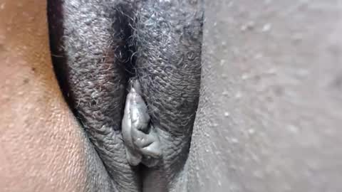 chocolatabig online show from November 16, 2025, 12:49 am