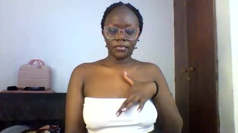 chocolate babes online show from November 6, 2025, 9:43 am