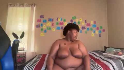 Snapshot of chocolatebunnyxx69 chatting on May 19, 2026, 3:40 pm Melina online show from May 19, 2026, 3:40 pm