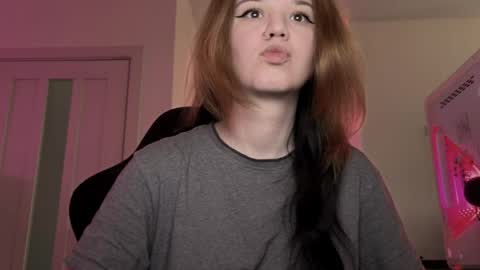 Lissa online show from April 9, 2026, 6:19 am