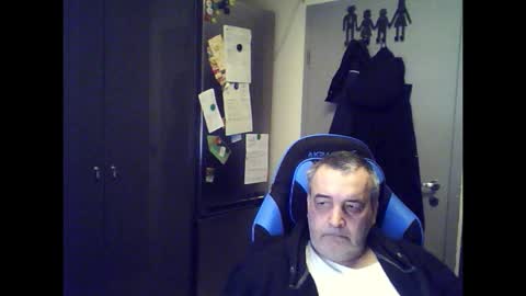 Snapshot of chris250268 chatting on March 1, 2026, 6:48 am Chris online show from March 1, 2026, 6:48 am