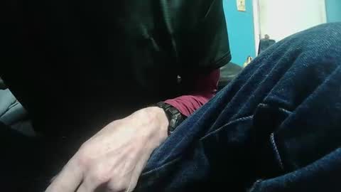 chris526520 online show from April 12, 2026, 9:25 am