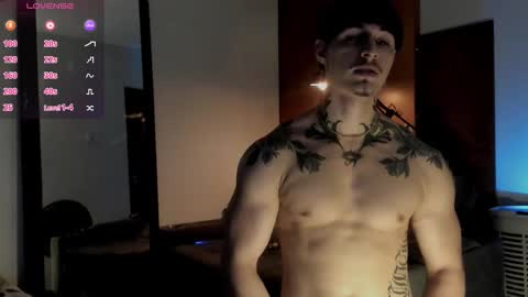 chris_angel01 online show from November 13, 2025, 7:51 am