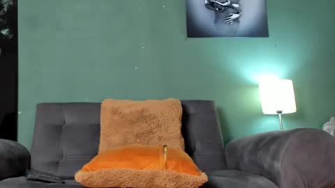 Chriz online show from January 24, 2025, 7:49 pm