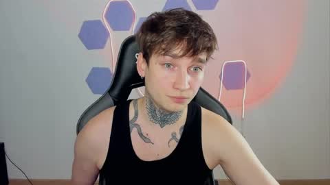 Snapshot of chris_tyson chatting on December 4, 2024, 12:03 pm Chris Tyson online show from December 4, 2024, 12:03 pm