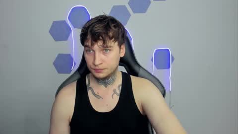 Snapshot of chris_tyson chatting on December 18, 2024, 12:43 am Chris Tyson online show from December 18, 2024, 12:43 am