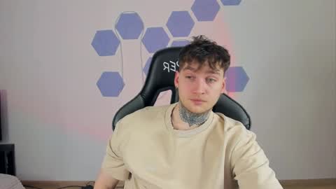 Snapshot of chris_tyson chatting on December 29, 2024, 3:11 am Chris Tyson online show from December 29, 2024, 3:11 am